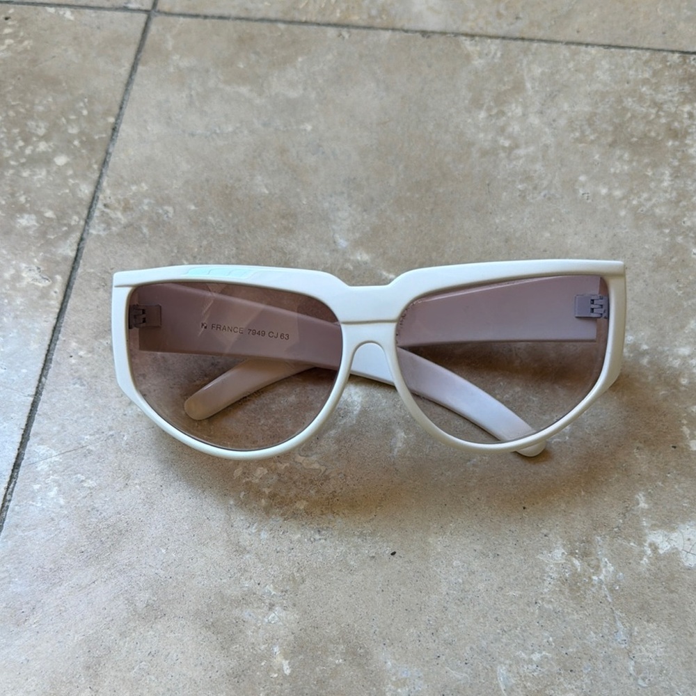 Charles Jourdan - Vintage Women's Sunglasses